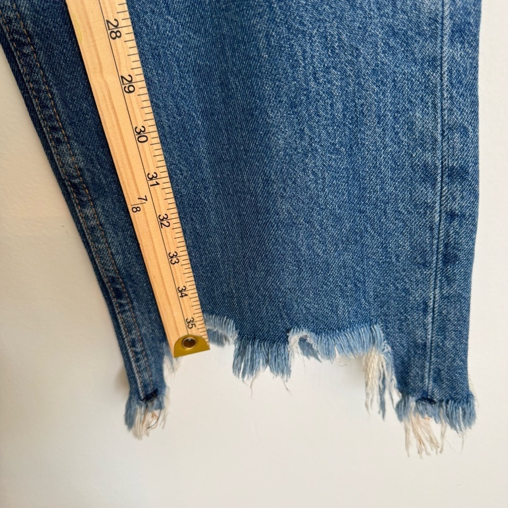 We The Free People Maggie Mid Rise Straight Leg Chewed Hem Jeans Size 30 - Picture 11 of 12